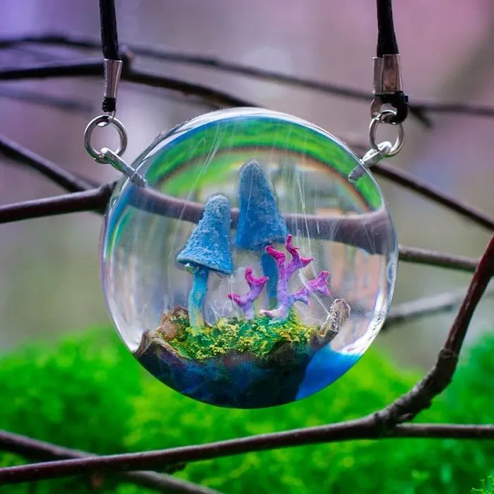 Russian Couple Places Tiny Fantasy-Inspired Worlds Into Their Jewelry And Decor Pieces (69 Pics)