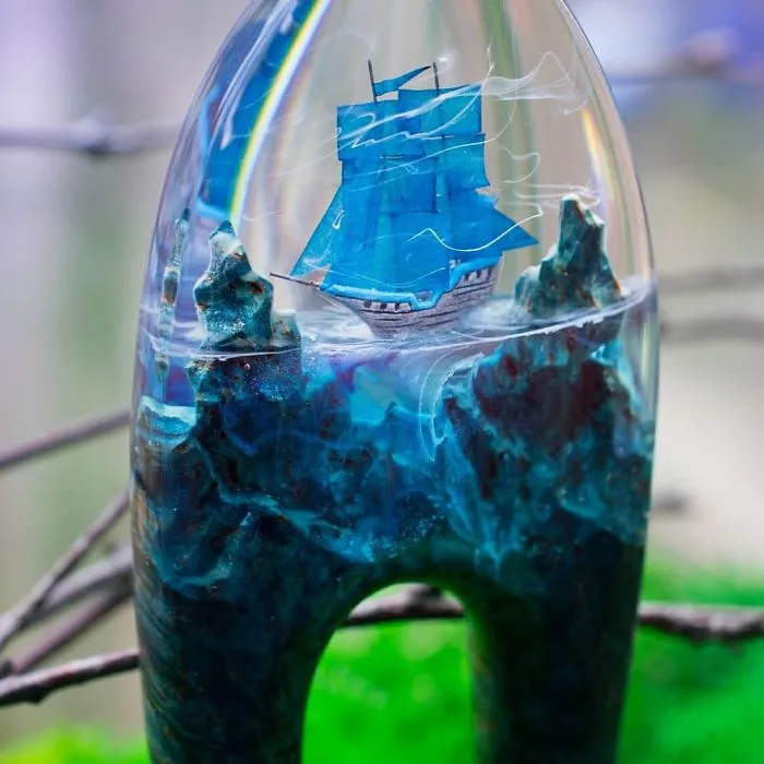 Russian Couple Places Tiny Fantasy-Inspired Worlds Into Their Jewelry And Decor Pieces (69 Pics)