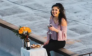 A Guy From Brooklyn Sees A Girl Dancing On A Roof, Sends Her A Drone With His Number On It