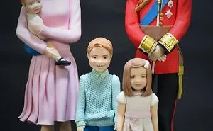 Royal Family Display Made Out Of Edible Sugar Pastes