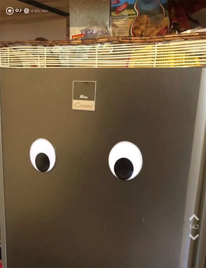 Girlfriend Orders 1K Googly Eyes, Spends 2 Hours Sticking Half Of Them On Everything In Her Boyfriend's Apartment