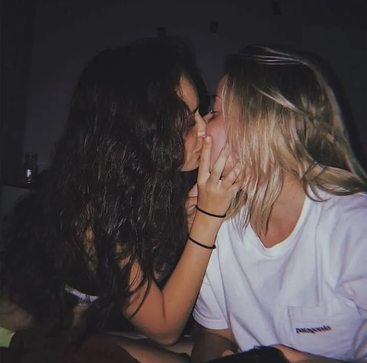 Bi Dating App