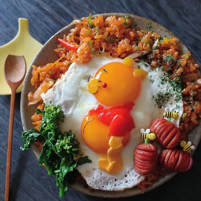 This Mom Of Three From Japan Has Eggstraordinary Skills To Make Cute Fried Egg Meals