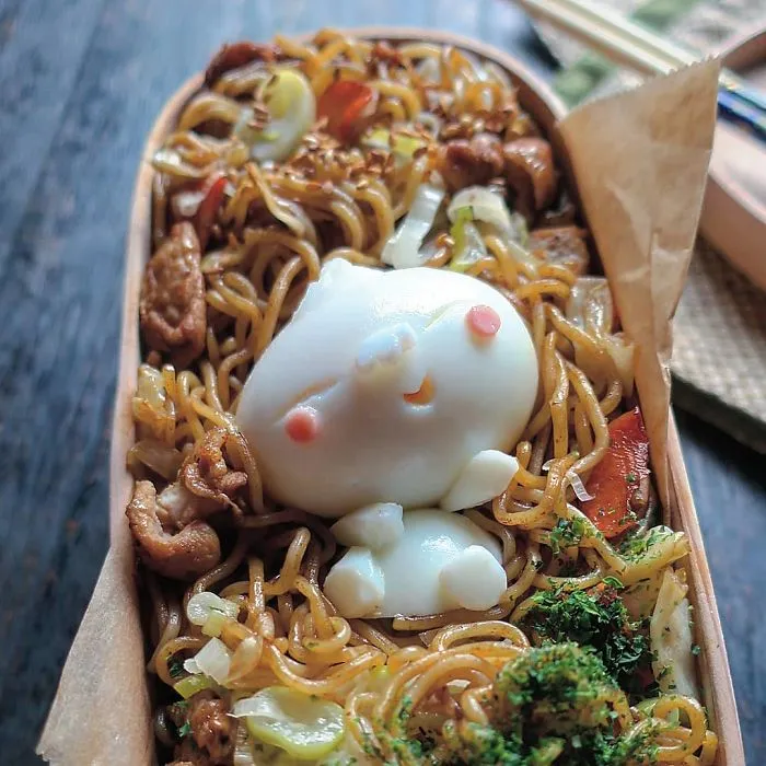 This Mom Of Three From Japan Has Eggstraordinary Skills To Make Cute Fried Egg Meals