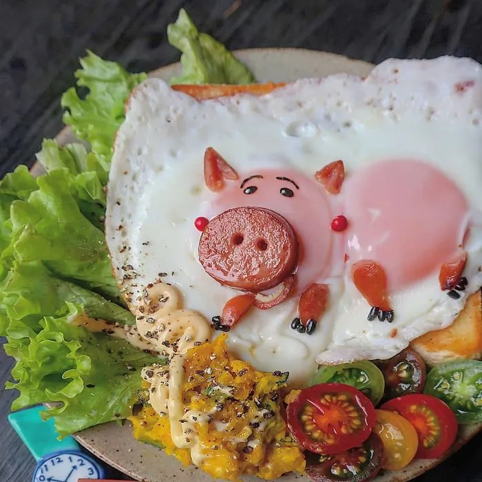 This Mom Of Three From Japan Has Eggstraordinary Skills To Make Cute Fried Egg Meals