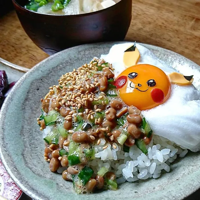 Japanese-Mom-Egg-Food-Art