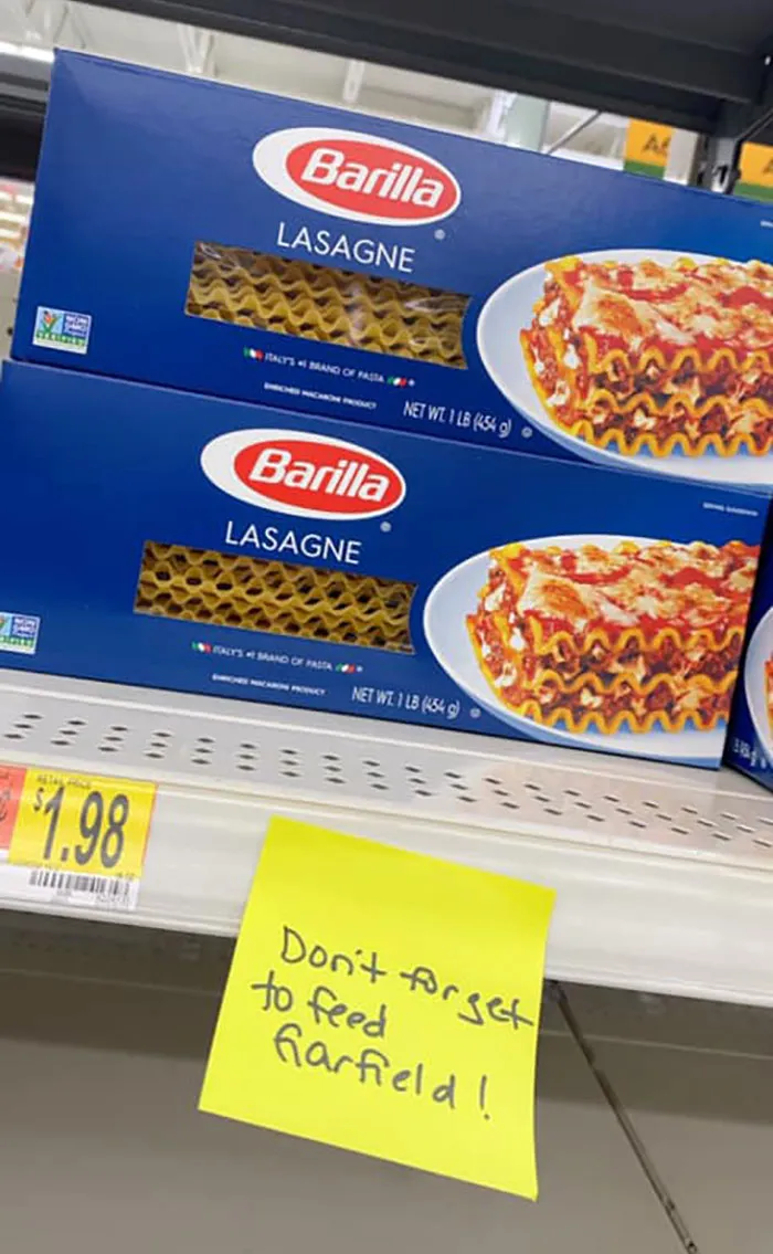 Woman Sticks Funny Notes On Random Objects In Walmart So People Can Have An Unexpected Smile (30 Pics)