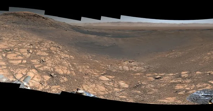 NASA's Curiosity Mars Rover Shoots Its Highest-Resolution Panorama Yet And It's 1.8 Billion Pixels