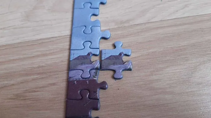 Tengo 2 piezas idénticas y la que me falta no está