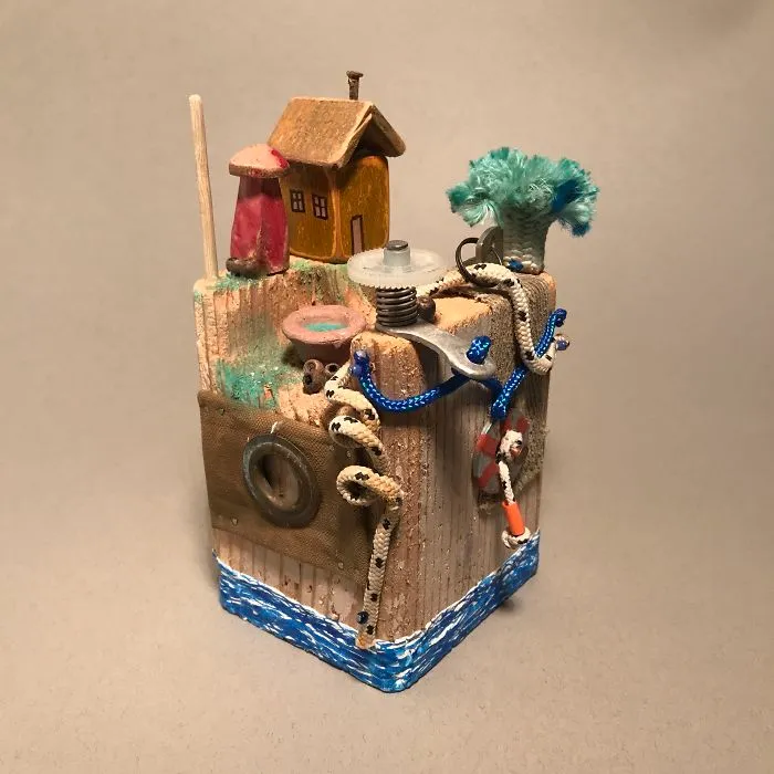 I Recycled 50 Kilograms Of Beach Trash And Made These Miniatures (39 Pics)