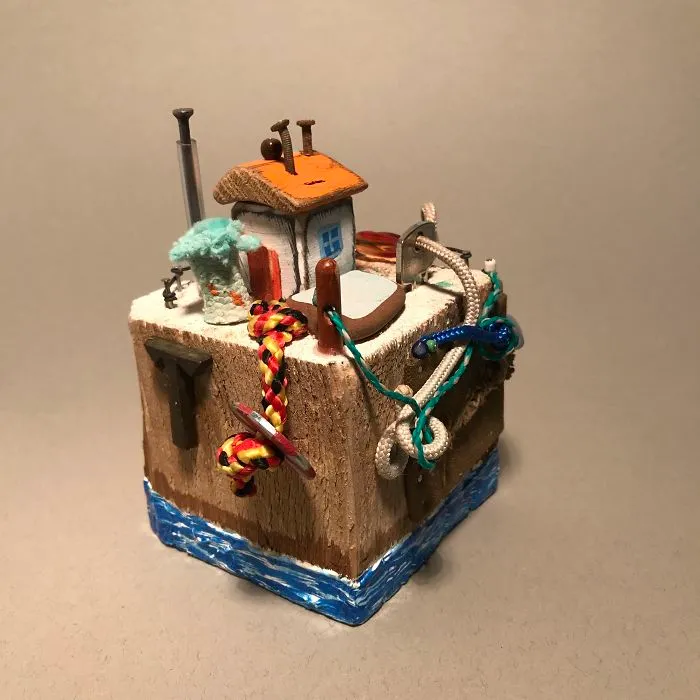 I Recycled 50 Kilograms Of Beach Trash And Made These Miniatures (39 Pics)