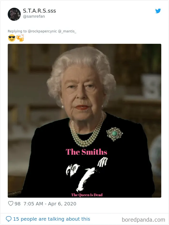 The Queen Of England Gives A Speech In A Green Dress And The Photoshoppers Know What To Do (35 Pics)