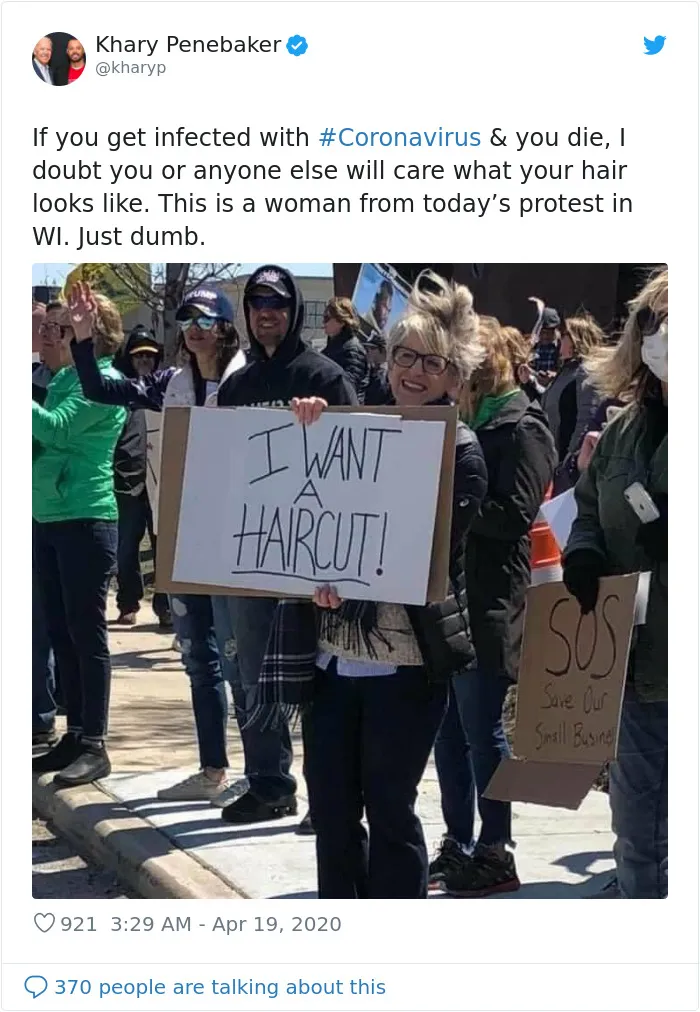 16 Not The Brightest People Who Are Against The Quarantine Holding Some 'Interesting' Signs