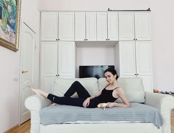 13 Secret Photos From Russian And American Ballerinas While They Stay At Home During Quarantine