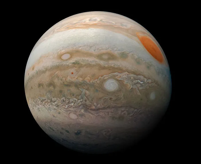 La NASA ha compartido 30 increíbles imágenes en alta definición del mayor planeta de nuestro Sistema Solar: Júpiter