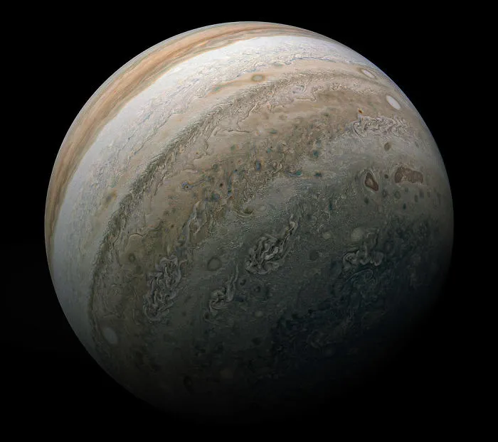 NASA Released 30 Amazing High-Def Photos Of The Largest Planet In Our Solar System—Jupiter