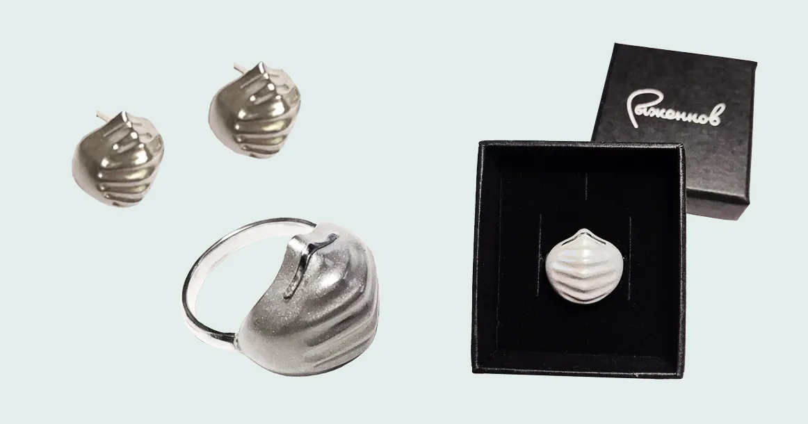 Russian Jeweler Pavel Ryzhenkov Made Jewelry In The Form Of Medical Masks