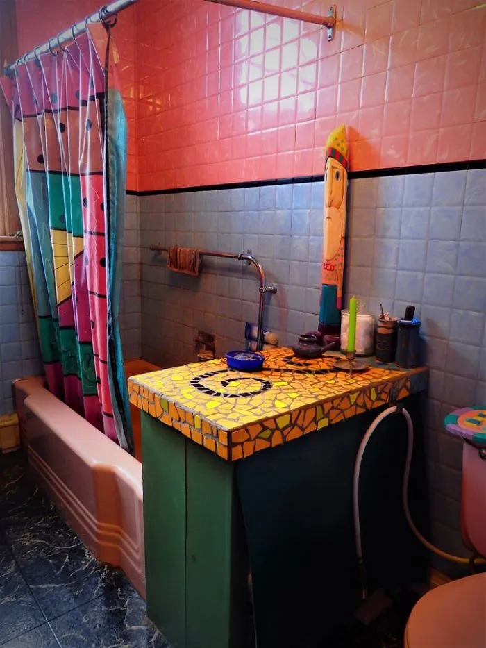 I Also Didn't Care For It When I Bought This Place 30 Years Ago, But I Ended Up Decorating Around It