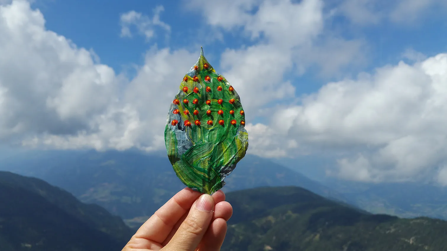Traveling Leaves