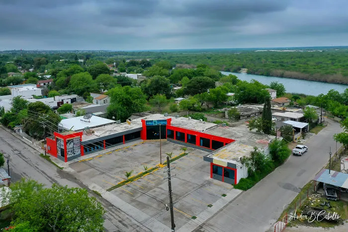 My 19 Aerial Photos Show How Coronavirus Has Affected Businesses In Ciudad Acuña, Mexico