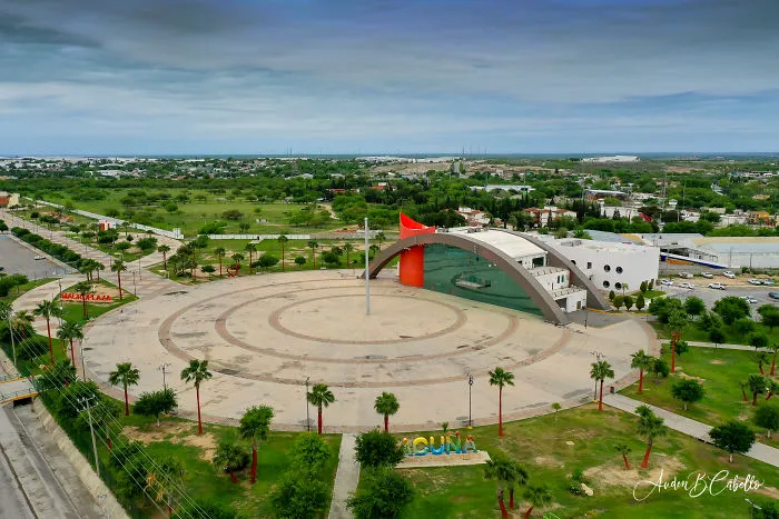 My 19 Aerial Photos Show How Coronavirus Has Affected Businesses In Ciudad Acuña, Mexico