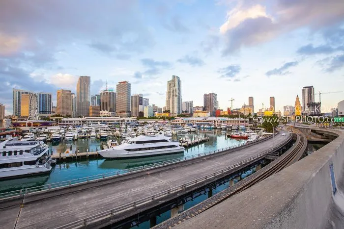Bayside Downtown Miami, 8 Am