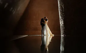 I Take Weird Wedding Photos And Clients Love Them (18 Pics)