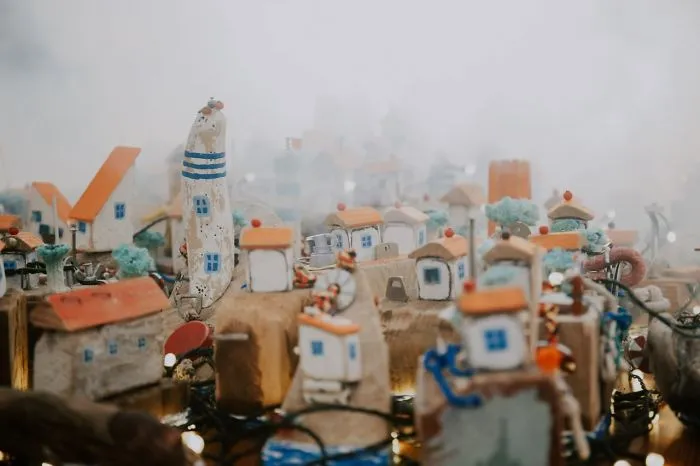 I Recycled 50 Kilograms Of Beach Trash And Made These Miniatures (39 Pics)