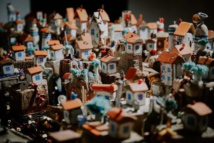 I Recycled 50 Kilograms Of Beach Trash And Made These Miniatures (39 Pics)