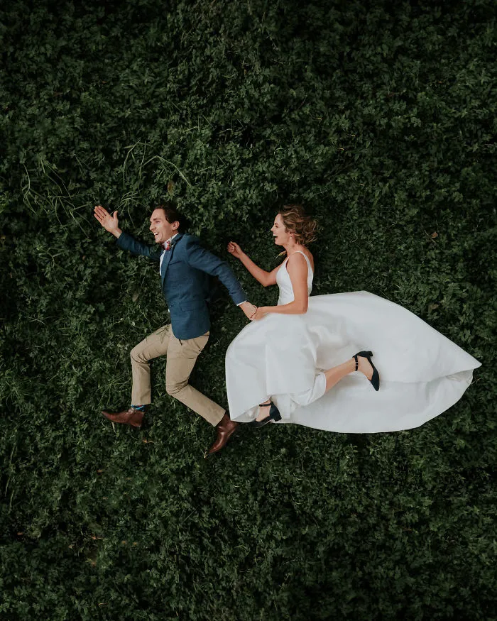 I Take Weird Wedding Photos And Clients Love Them (18 Pics)