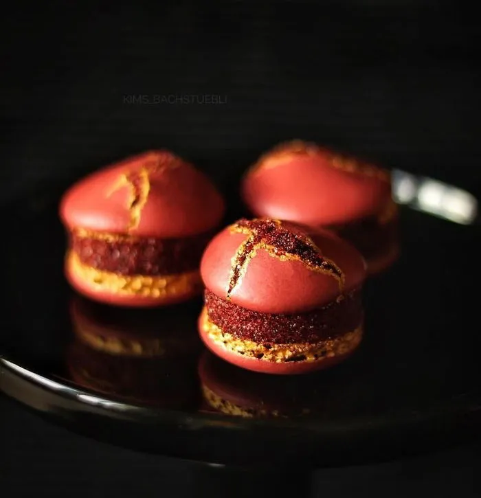 This Baker Has Mastered The Art Of Decorative Macarons And Here Are 27 Of The Best Ones