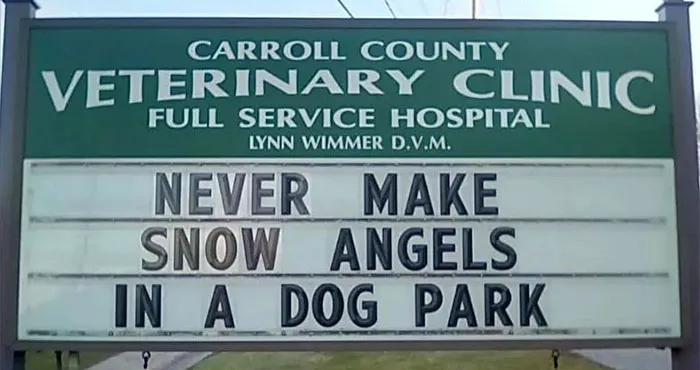 30 Of The Funniest Outdoor Signs From This Vet Clinic That Dad Joke Lovers Will Appreciate