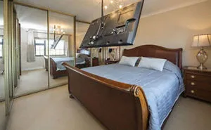 This Instagram Account Collects Terrible Real Estate Pics, And Here's 24 Of The Worst Ones (New Pics)
