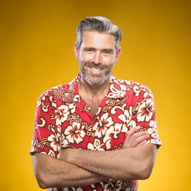 30 Days Of Hawaiian Shirts: Vol 1