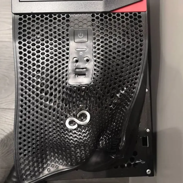 End User Had A Heater Next To The PC Which Was Randomly Shutting Off And She Thought She Had Smelled Burning A Couple Of Times. It Is Literally Screaming