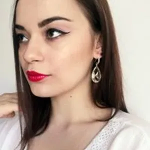 Roxana Triff