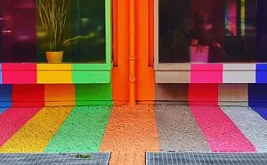 These Are The Colorful Buildings I Discovered While Wandering Around Berlin (20 Pics)