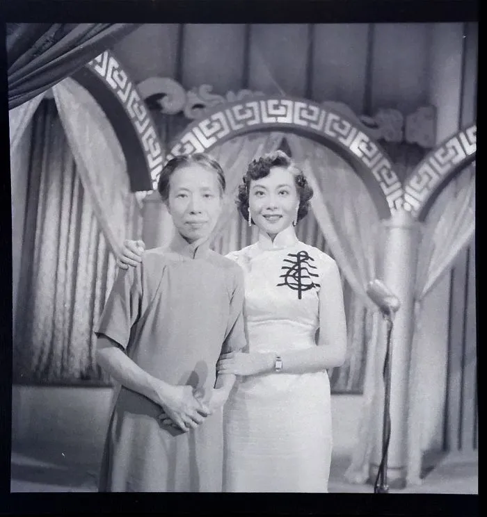 With Her Mom, My Great-Grandma