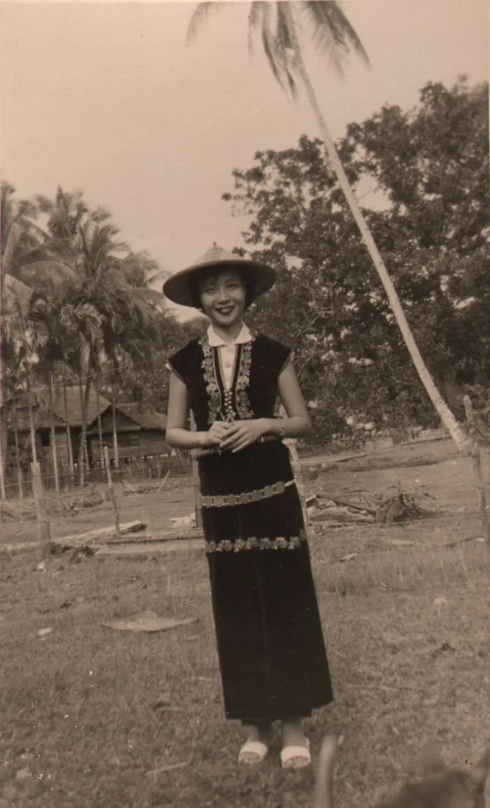 In Malaya, In Kedazaan-Dusun Tribe Clothing