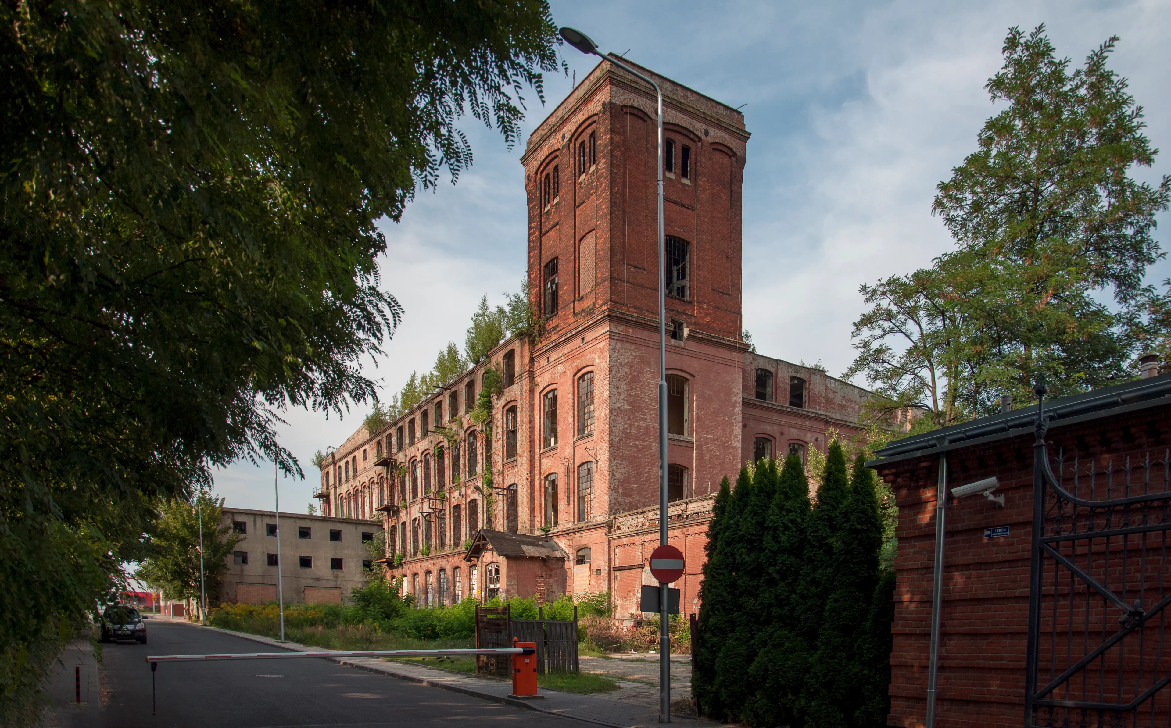 We Captured The Beauty Of This Abandoned Brick Building. Guess Its Location!