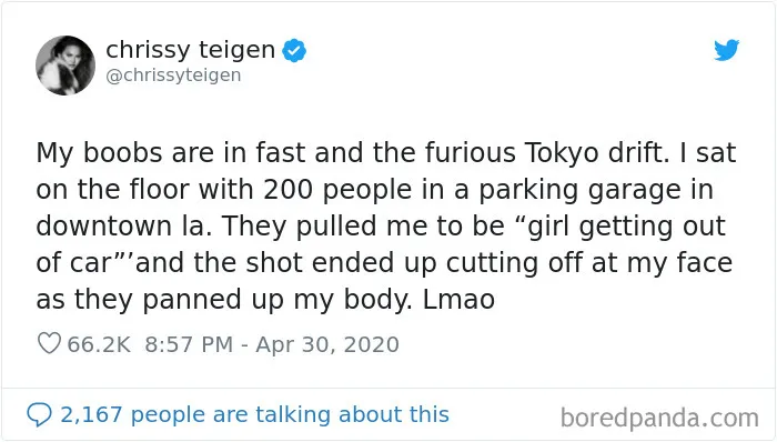 30 People Share Their "1 Minute Of Fame" Stories In Response To Chrissy Teigen's Tweet