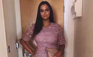 Después de que se burlaran de esta mujer en Tinder por su vestido, la marca ASOS puso su foto en su web