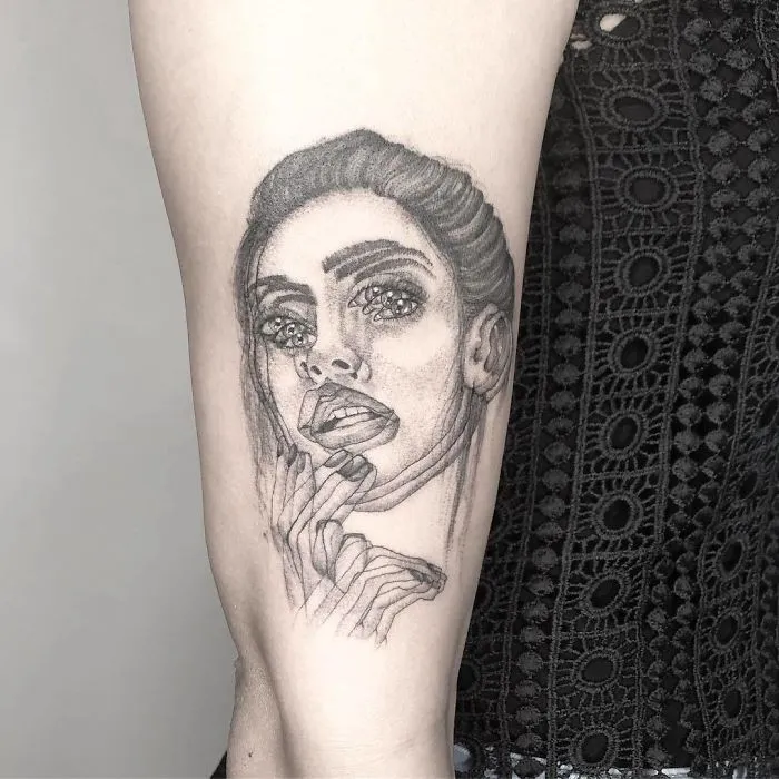 Esta tatuadora está especializada en tatuajes psicodélicos y tienen un aspecto genial (23 imágenes)