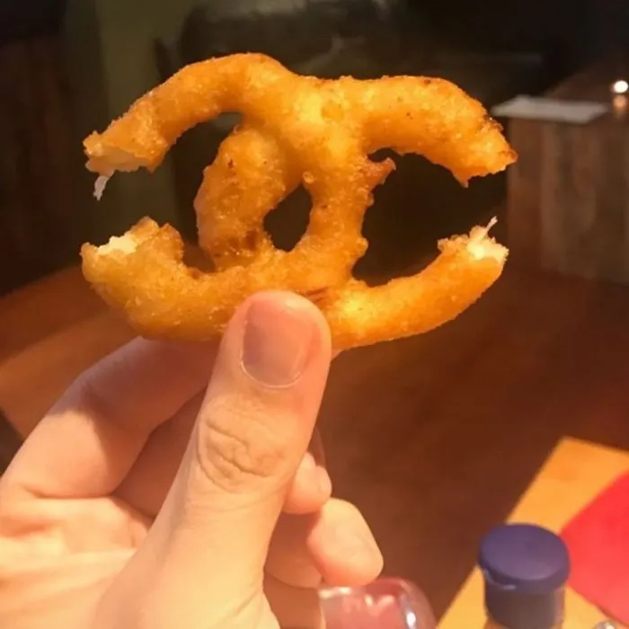 Its Chanel