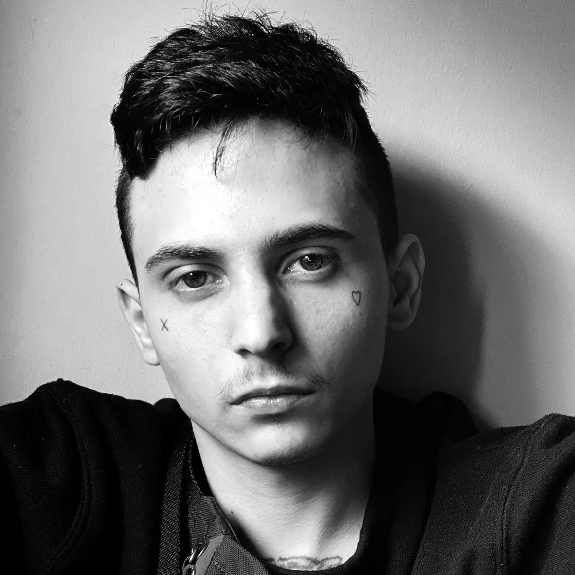 Dangiuz: Artist From The Future