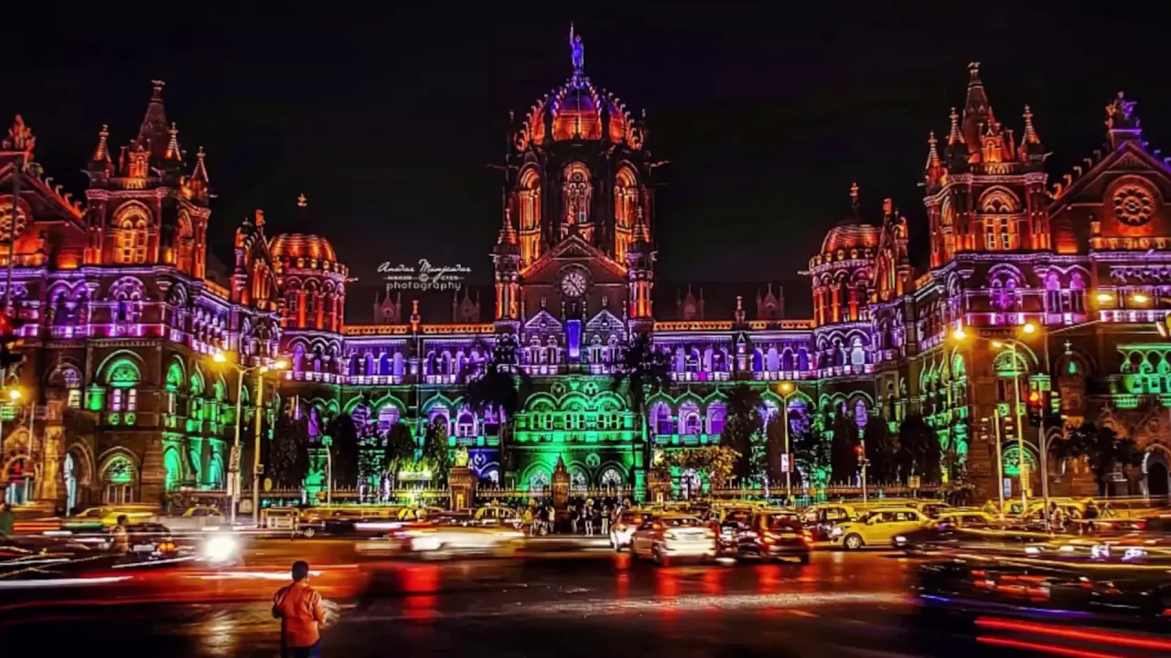 We Used 455 Crowdsourced Images To Make This Hyperlapse Tribute Video To Mumbai City During Coronavirus Lockdown.