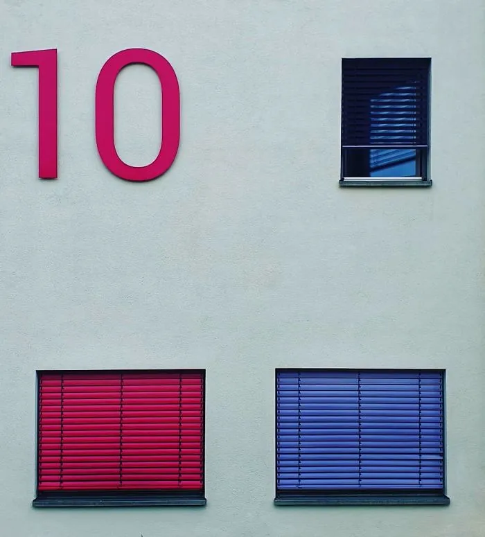 These Are The Colorful Buildings I Discovered While Wandering Around Berlin (20 Pics)