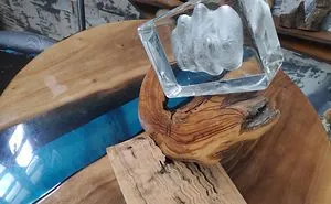 I Put My Hand In To The Epoxy Resin .
