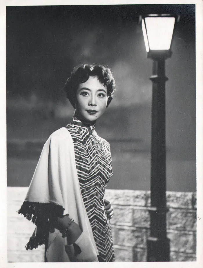 Photo Model, Around 50s