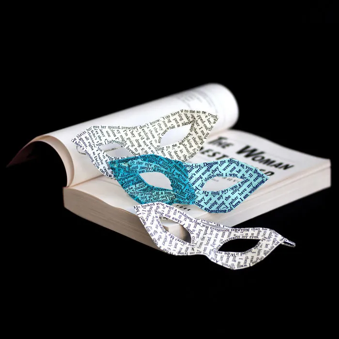 Artist Illustrates The Stories Of Books With Beautifully Crafted Figures (23 Pics)